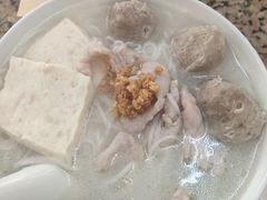 牛肉丸肉饼粿条-潮汕龙记·普宁肠粉