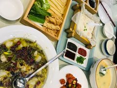 -鹊华居·地道鲁菜·海鲜·融合味(大明湖店)