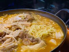 -炙韩料理·部队锅专门店