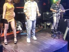 -滨海欢乐昔唐酒吧(财富星座店)