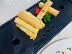 脆筒龙虾卷-后海16号·北京私房菜