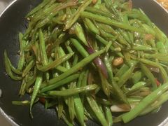 -小菜园新徽菜(镇江丹阳吾悦店)