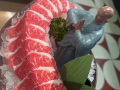 -洪氏嗨捞·广东猪肚鸡·椰子鸡火锅(西咸万象城店)