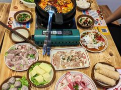 -黔二妞地摊火锅(龙华清湖店)