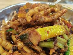 -江城燕子大排档(江汉路步行街店)