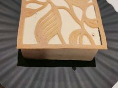 -潮一不贰·法式甜品·生日蛋糕·西式简餐(外滩店)