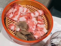 -金马门国际美食百汇(珞喻路店)