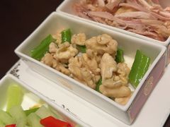 -俏江南(东方广场店)