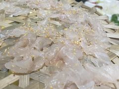 -官塘陈记鱼生·潮汕砂锅粥·牛肉火锅(潮枫路总店)