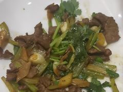 -老唐三下锅 ·张家界地标美食(溪布街店)