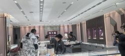 -周大福CHOW TAI FOOK(浦东八佰伴店)