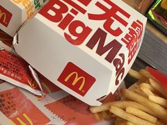-麦当劳(轻轨曹杨路店)