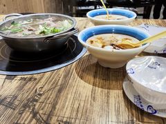 -冯烫烫跷脚牛肉·川菜小馆(武胜西街店)