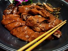 脆皮烧鹅-国家五钻酒家·西樵旺阁渔村(西樵店)