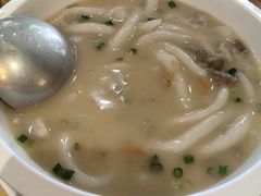 -鹏城人家海鲜酒家·23年老字号(较场尾店)