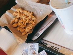 -肯德基(彩云城店)