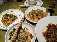 -一坐一忘云南菜(卓悦中心)