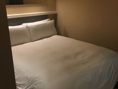 -上海中航虹桥机场泊悦酒店