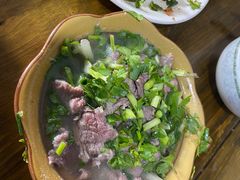 -小杨翘脚牛肉