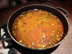 -旺福·贵州酸汤牛肉火锅(陆悦天地店)