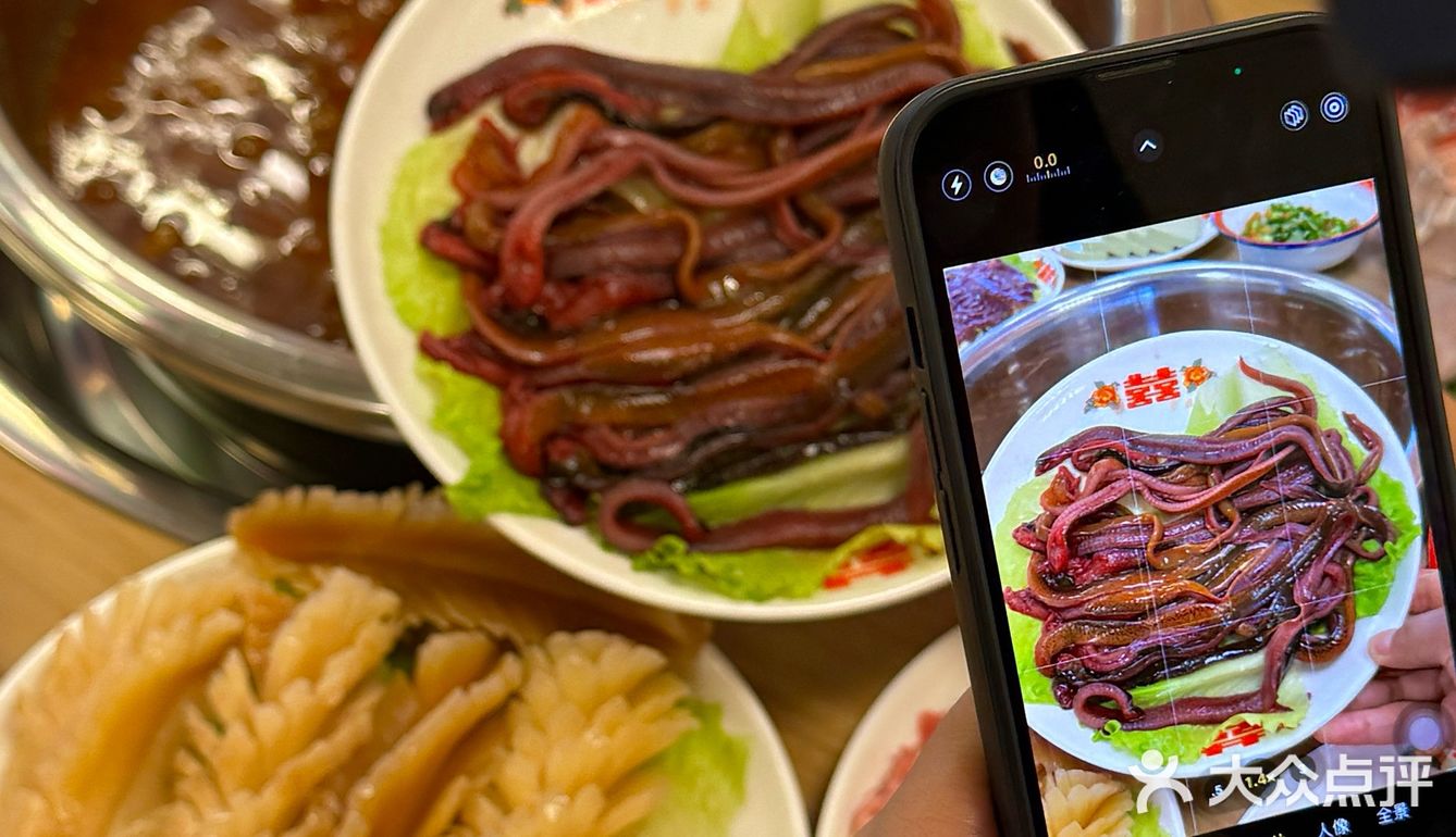 看完渝可渝爱来吃蛙。。。好吃死了啊！