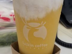 -瑞幸咖啡(1+1大厦店)
