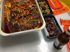 -鸣记脆皮烤鱼·海鲜烤鱼(三八广场店)