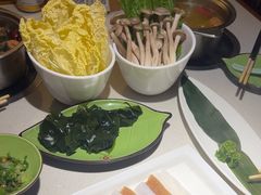 -一叶一世界•素食餐厅(环球中心店)