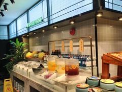 -金滏山·烤肉海鲜火锅自助(襄阳万达店)