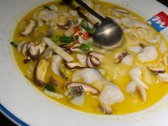 -蜜桃餐厅·伴山(湖滨商业街店)