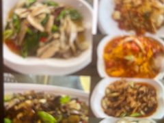 -菌之家·专业纯野生菌火锅·特色炒菌