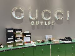 -Gucci(首创奥特莱斯店)
