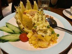 特色菠萝海鲜炒饭-明泰谷泰国餐厅(正大广场店)