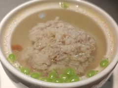 清炖咸蛋黄狮子头-晓淮山·扬州早茶·淮扬菜(龙阳广场店)