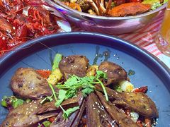 -二钳洞庭虾蟹·江湖菜(成都鹭岛店)