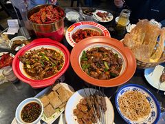 -阿财老铺·老蚌埠龙虾城(华夏总店)