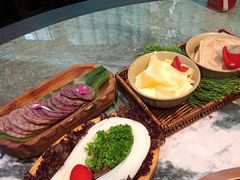 -慢丽江·云南野生菌土鸡锅(西山店)