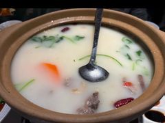 -清真·卡德尔大叔新疆主题餐厅(龙汇路店)