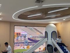 -爱威盛亲子俱乐部·纽约国际早托中心