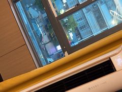 -食鼎记海鲜大排档(美食街店)