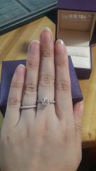 -威德钻石-克拉钻大本营(南京东路店)