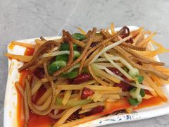 -京穆兰兰州牛肉面·清真(盛龙广场店)
