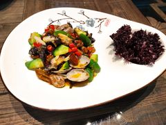 泡椒花甲鸡脚-箱美术馆私房菜(水晶郦城店)