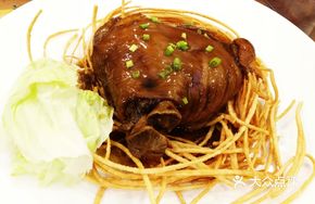 Red Star Braised Pig Trotter