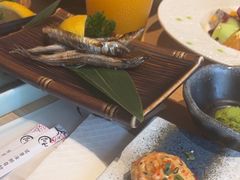 -花和海鲜自助(梅江店)
