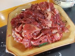 -黄利砖万峰林布依特色酸笋牛肉馆