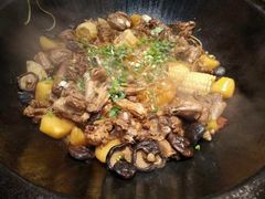 -鱼窝棚柴火铁锅炖(富山屯店)