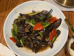 -乡村馕坑肉·烧烤·新疆菜·本地人更爱吃(阿勒泰首店)