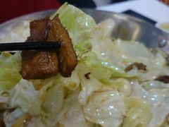 干锅包菜-金陵后厨·南京菜(新街口秣陵路店)