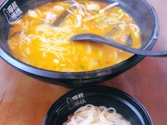 -渝和喵叔米线(南坪万达店)